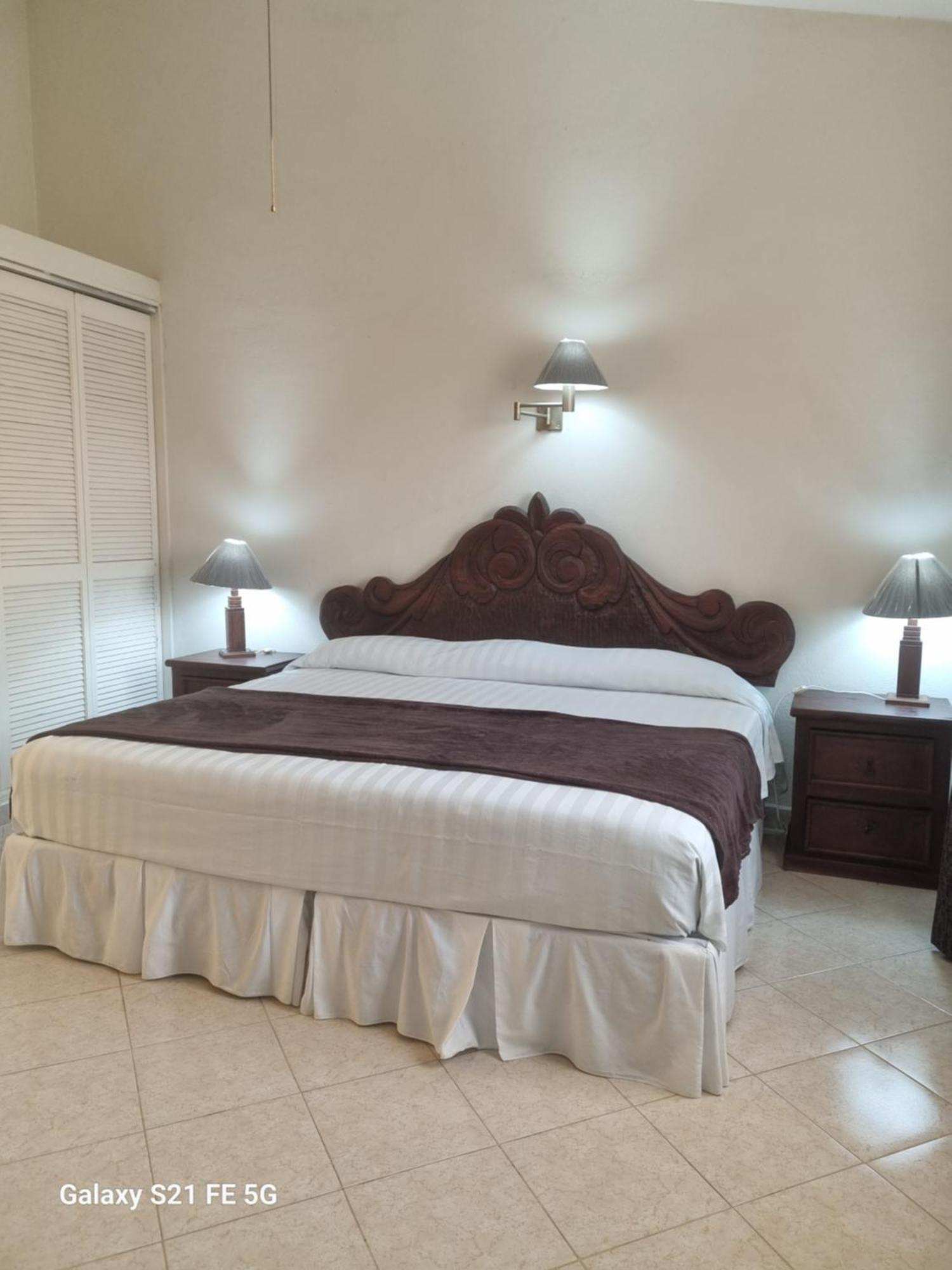 Delfin B&B La Cruz de Huanacaxtle Dış mekan fotoğraf